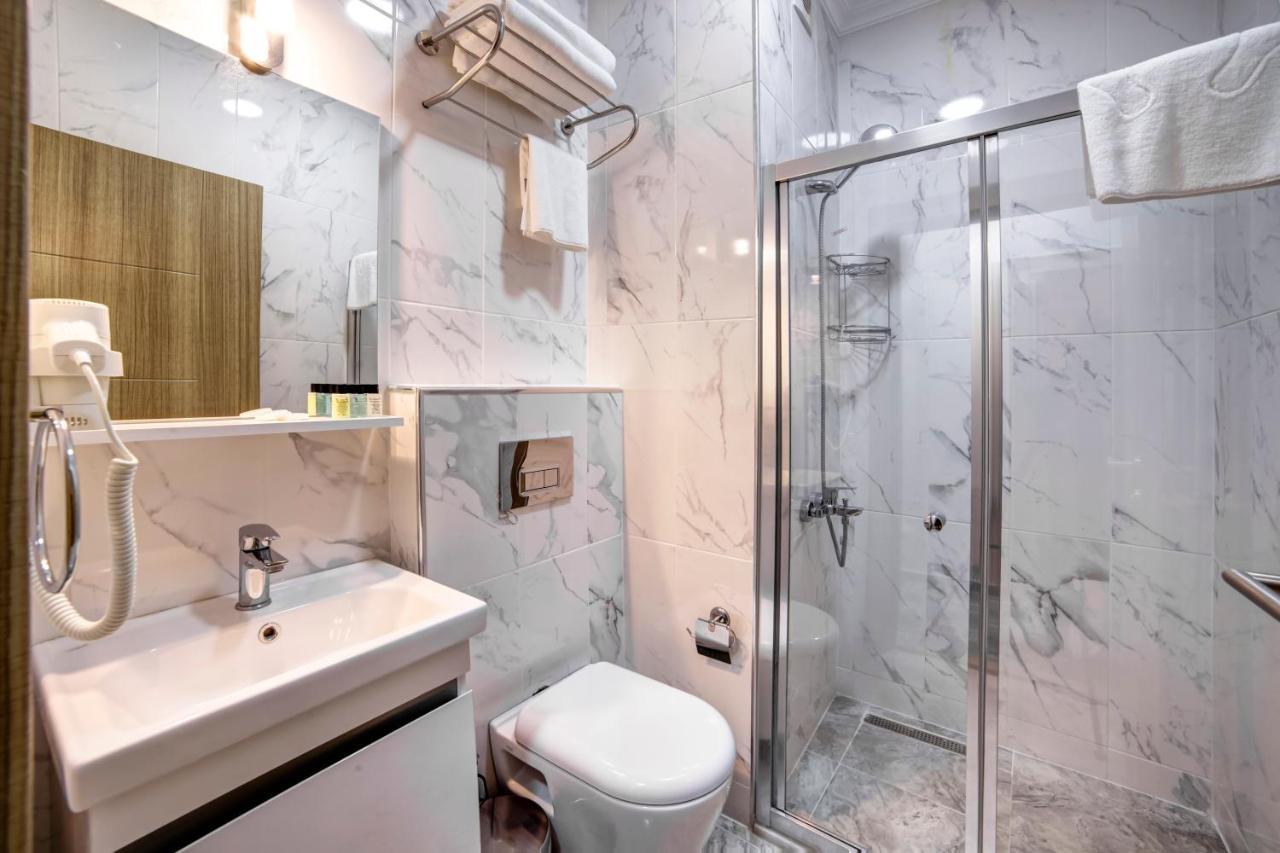 Seven Roses Apart Hotel Истанбул Екстериор снимка