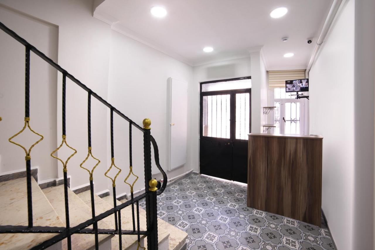 Seven Roses Apart Hotel Истанбул Екстериор снимка