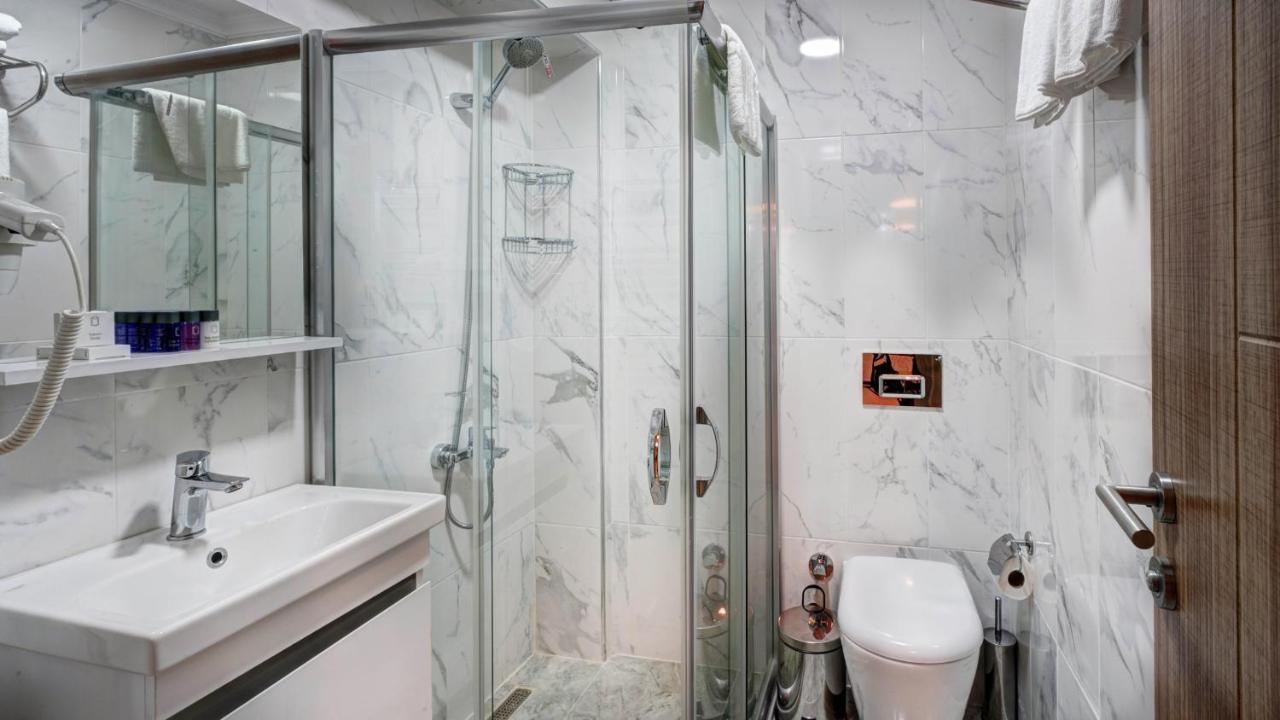 Seven Roses Apart Hotel Истанбул Екстериор снимка